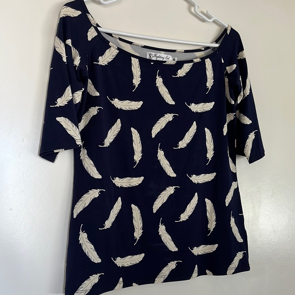 Vintage Fighting Eel blue feathers in medium